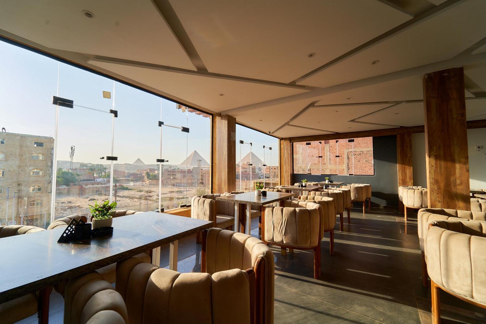 Crown Pyramids View Hotel Giza Εξωτερικό φωτογραφία