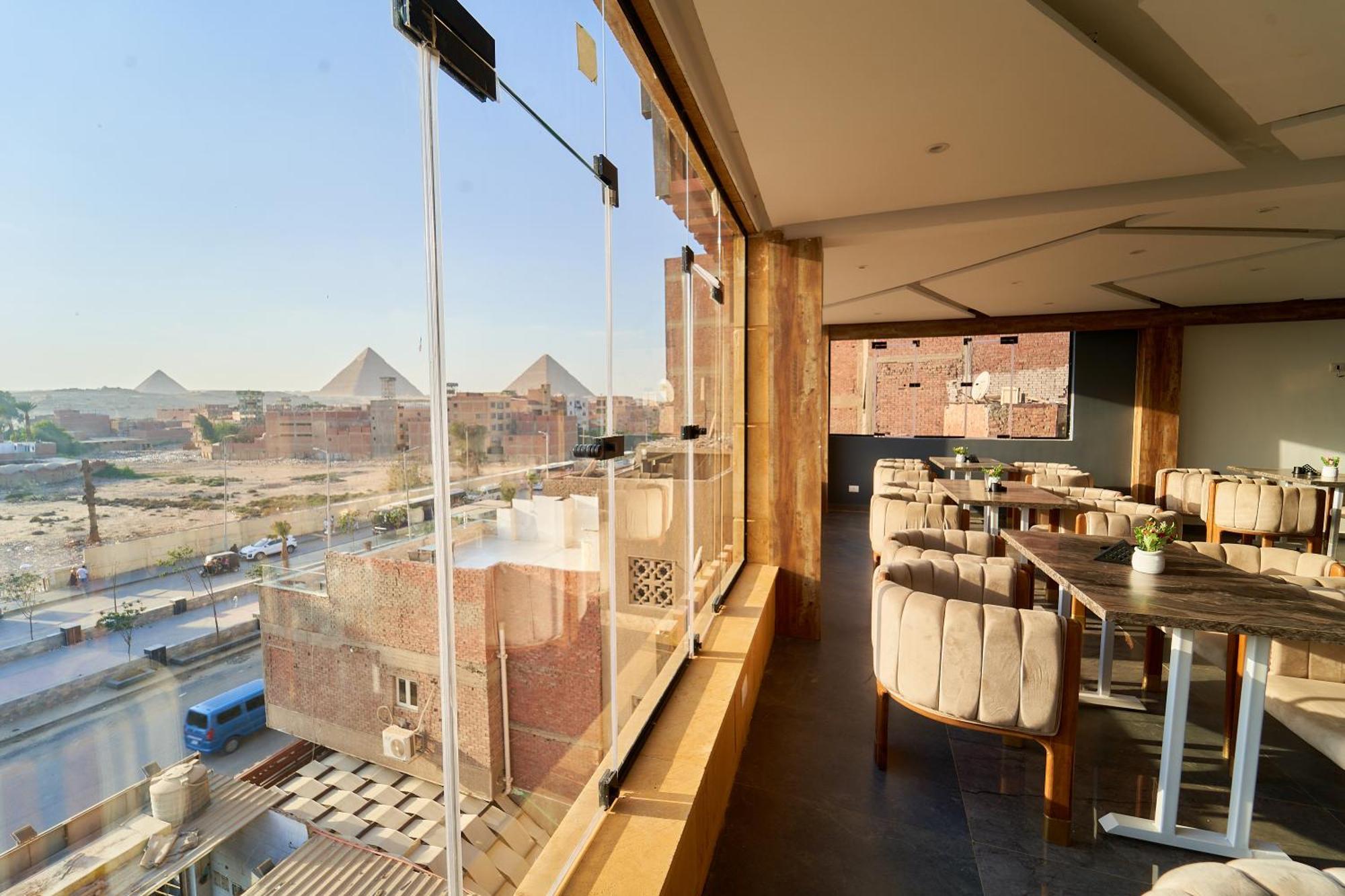 Crown Pyramids View Hotel Giza Εξωτερικό φωτογραφία