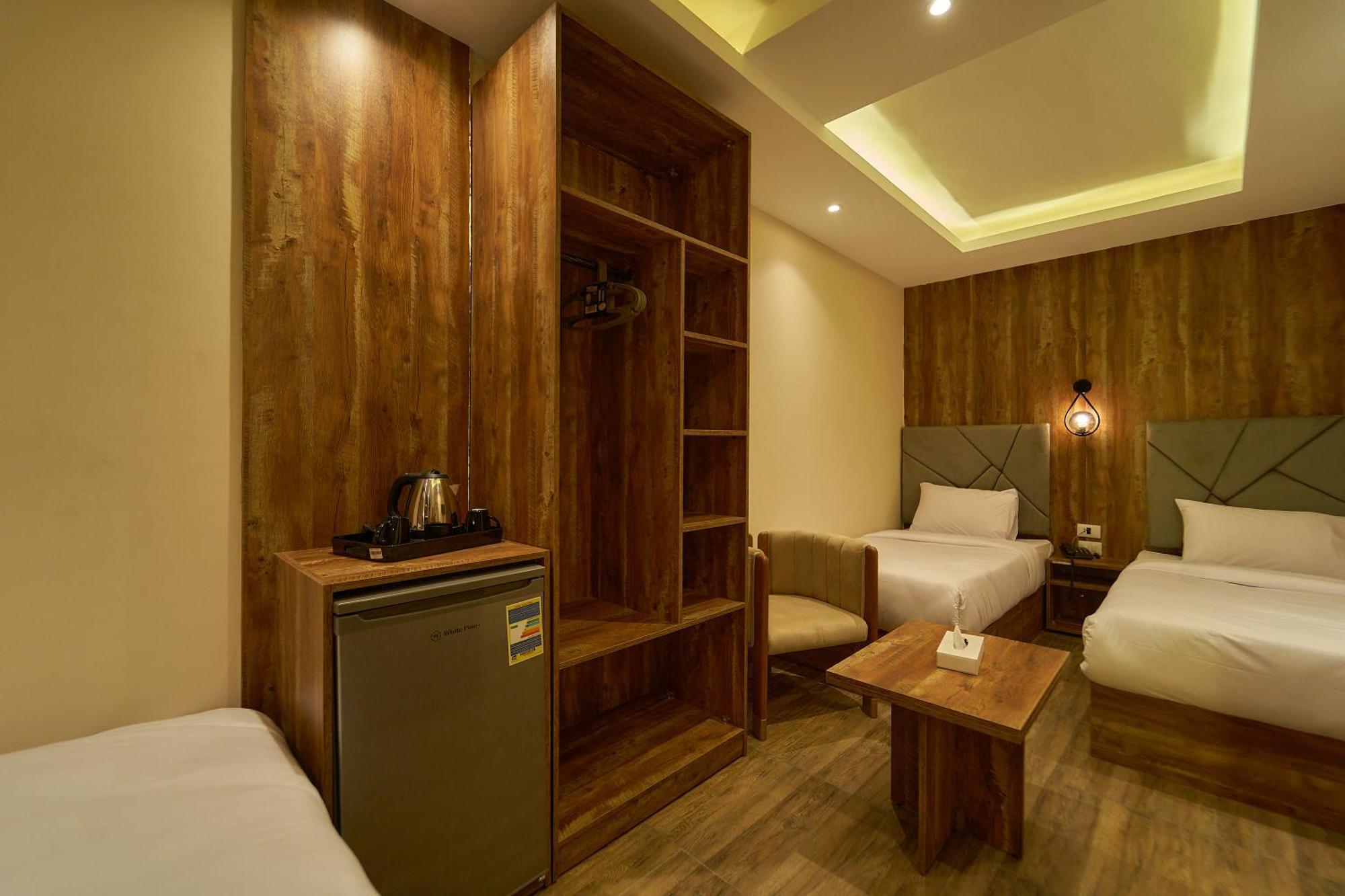 Crown Pyramids View Hotel Giza Εξωτερικό φωτογραφία