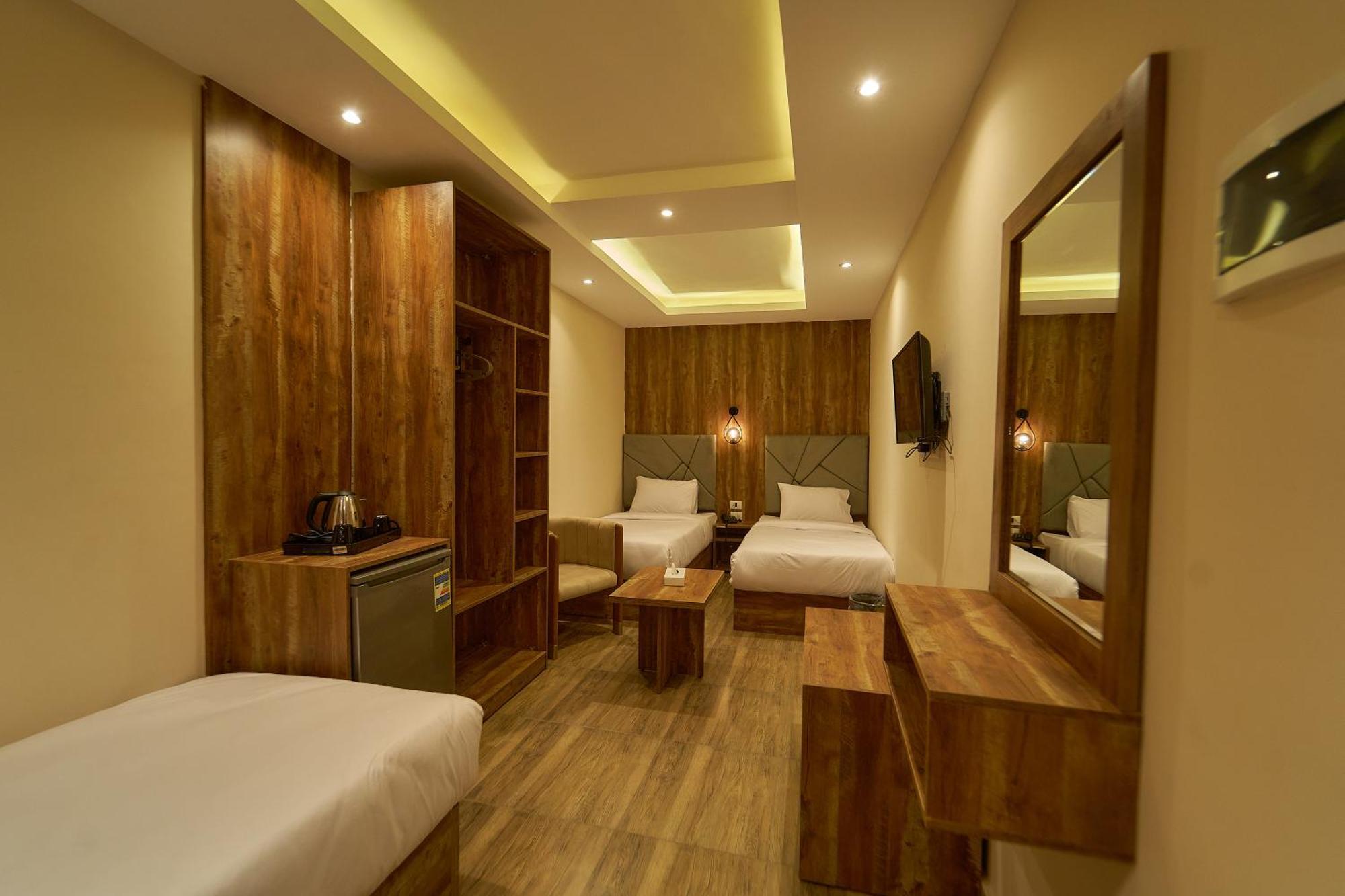 Crown Pyramids View Hotel Giza Εξωτερικό φωτογραφία
