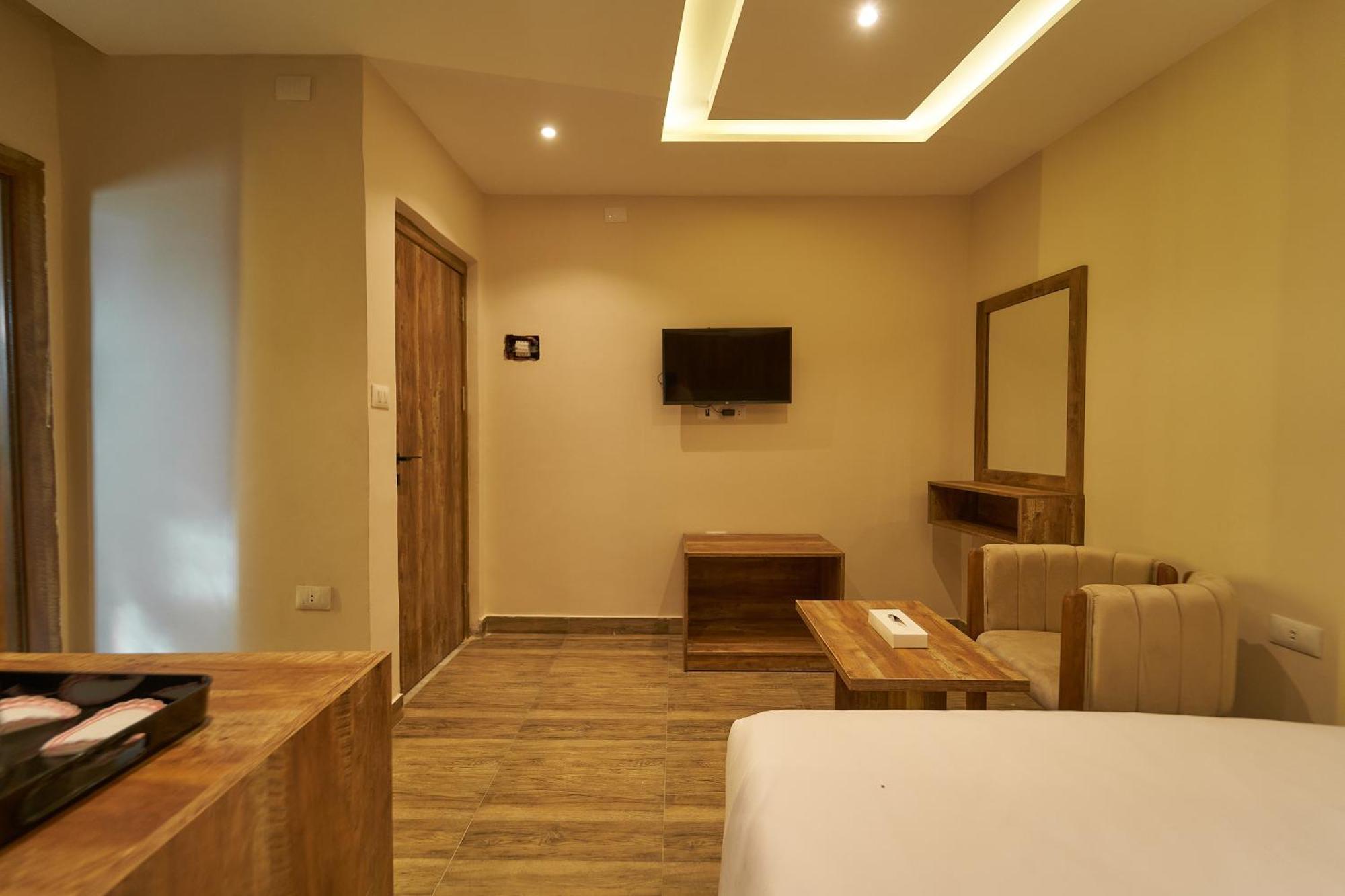 Crown Pyramids View Hotel Giza Εξωτερικό φωτογραφία